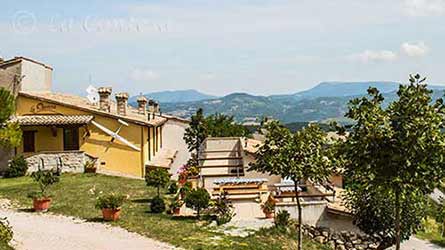 Casa vacanza La Contesa, entroterra Pesarese.